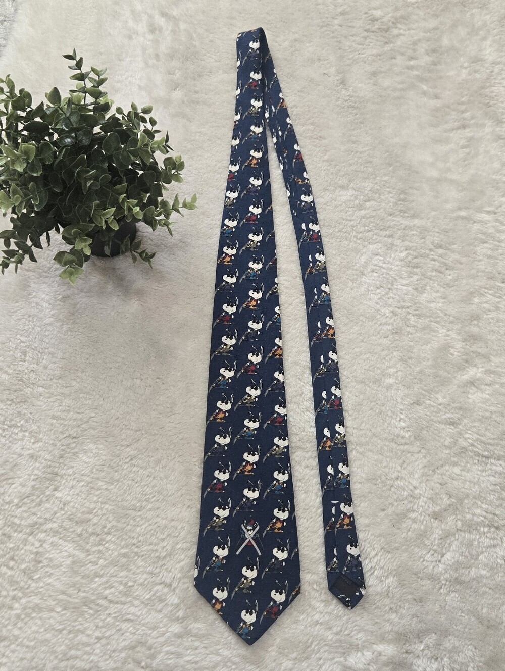 Peanuts Joe Snow Snoopy Ski 90s Silk Tie